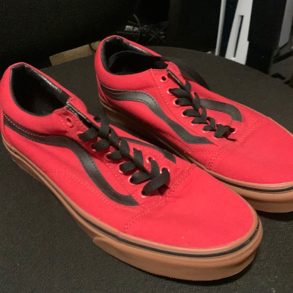 Red/black vans